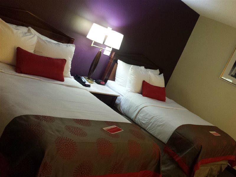 מלון Ramada By Wyndham רוקאוויי מראה חיצוני תמונה